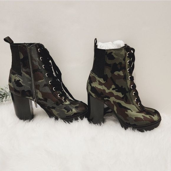 NEW Steve Madden Army Camo Boots size 6.5 - Picture 9 of 14